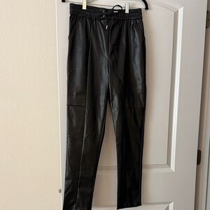 Love Tree Black Men's Joggers